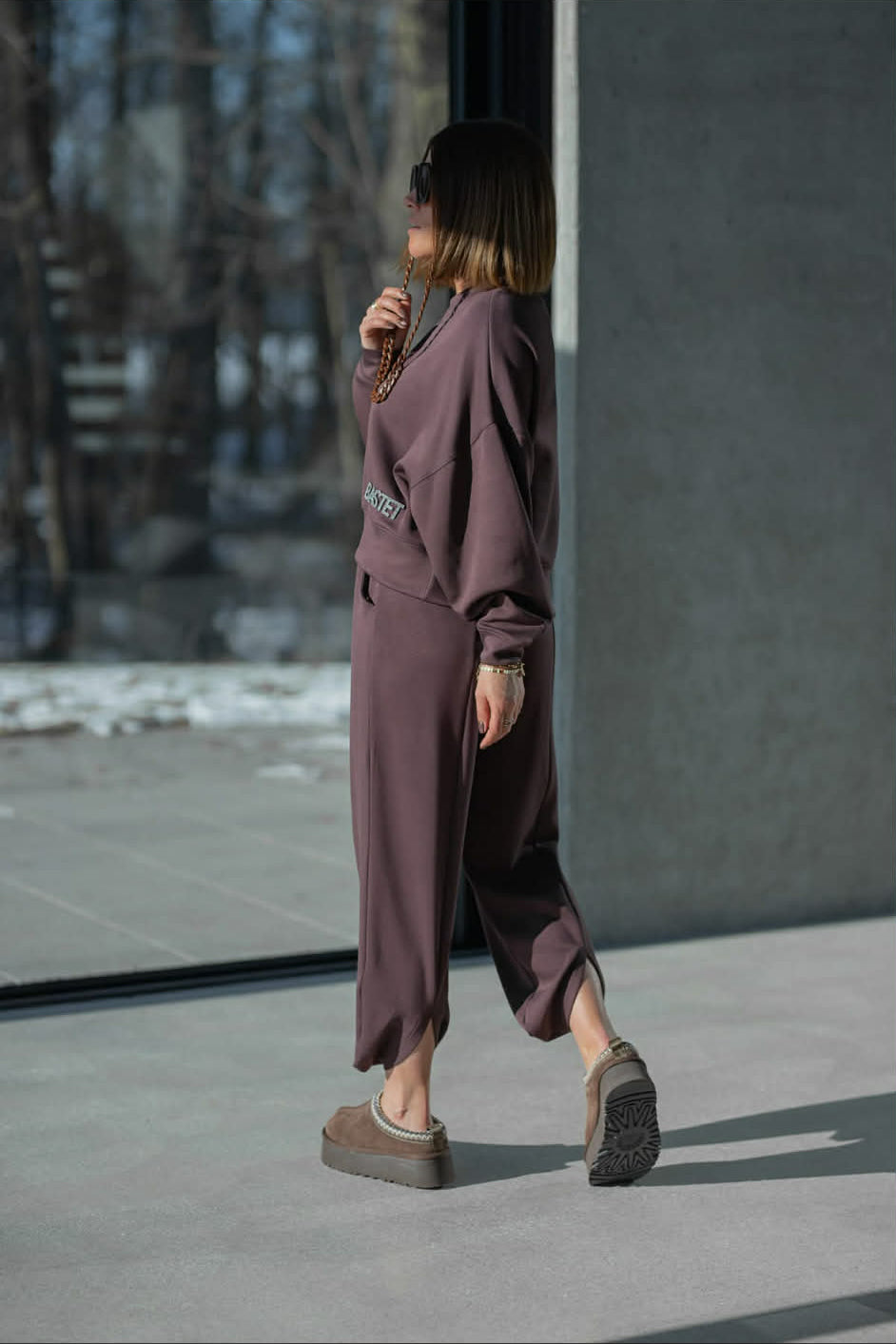 Bastet Mikina Chystal brown