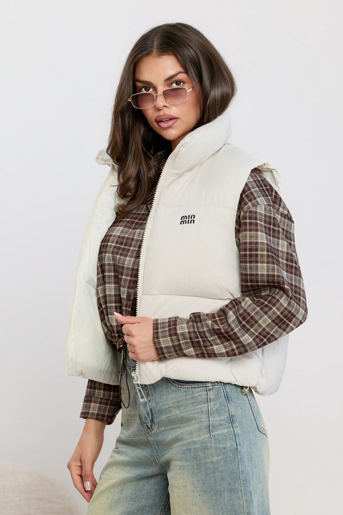 Vesta Miu cream